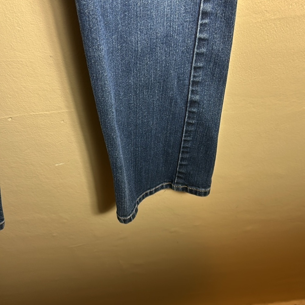 Woolrich Jeans Size 6 Womens Mid Rise Dark Wash Blue Denim Straight - Picture 4 of 13